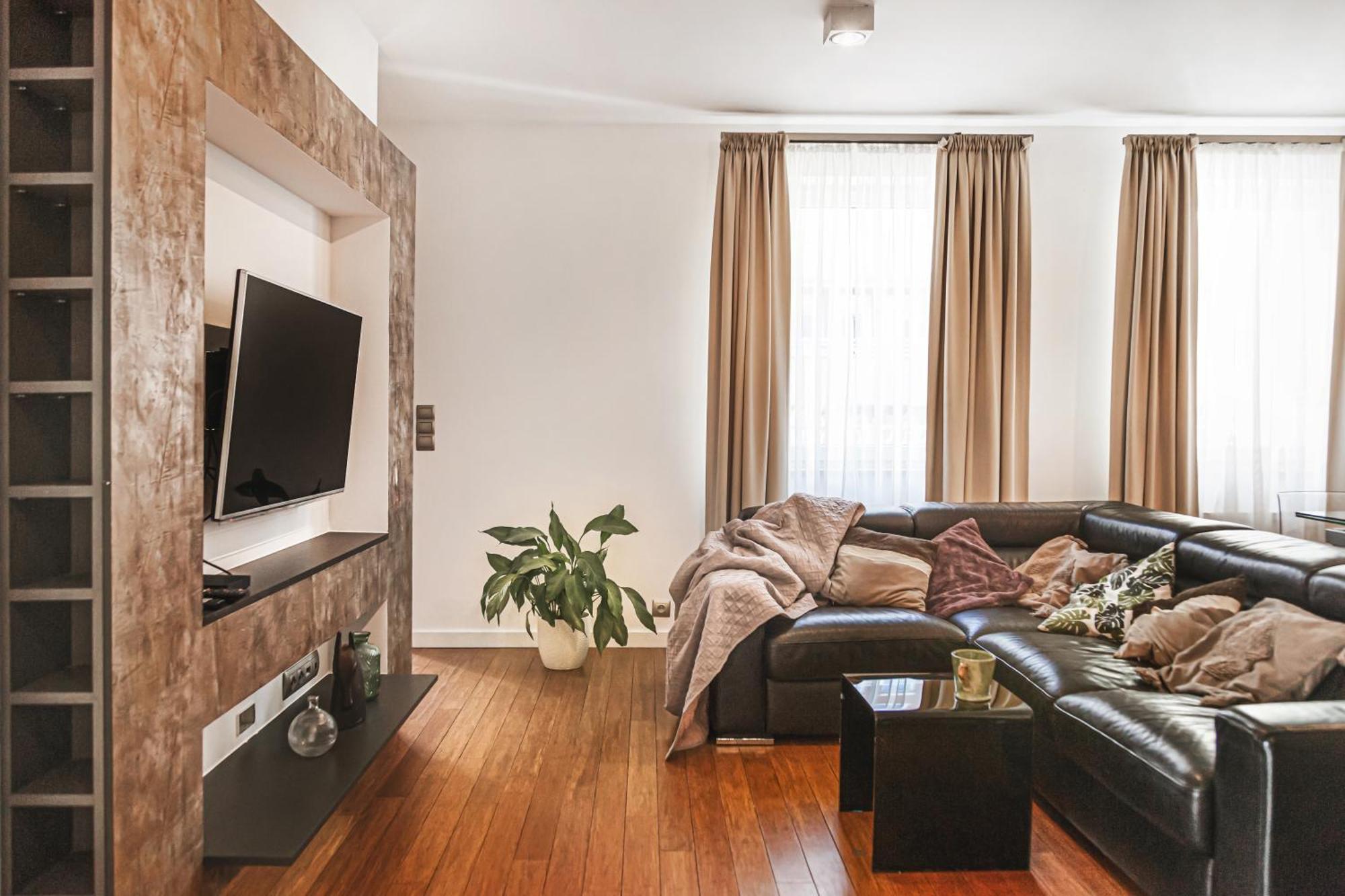 Apartament Z Jacuzzi Parking Balkon 2 Sypialnie Wroclaw Exterior photo