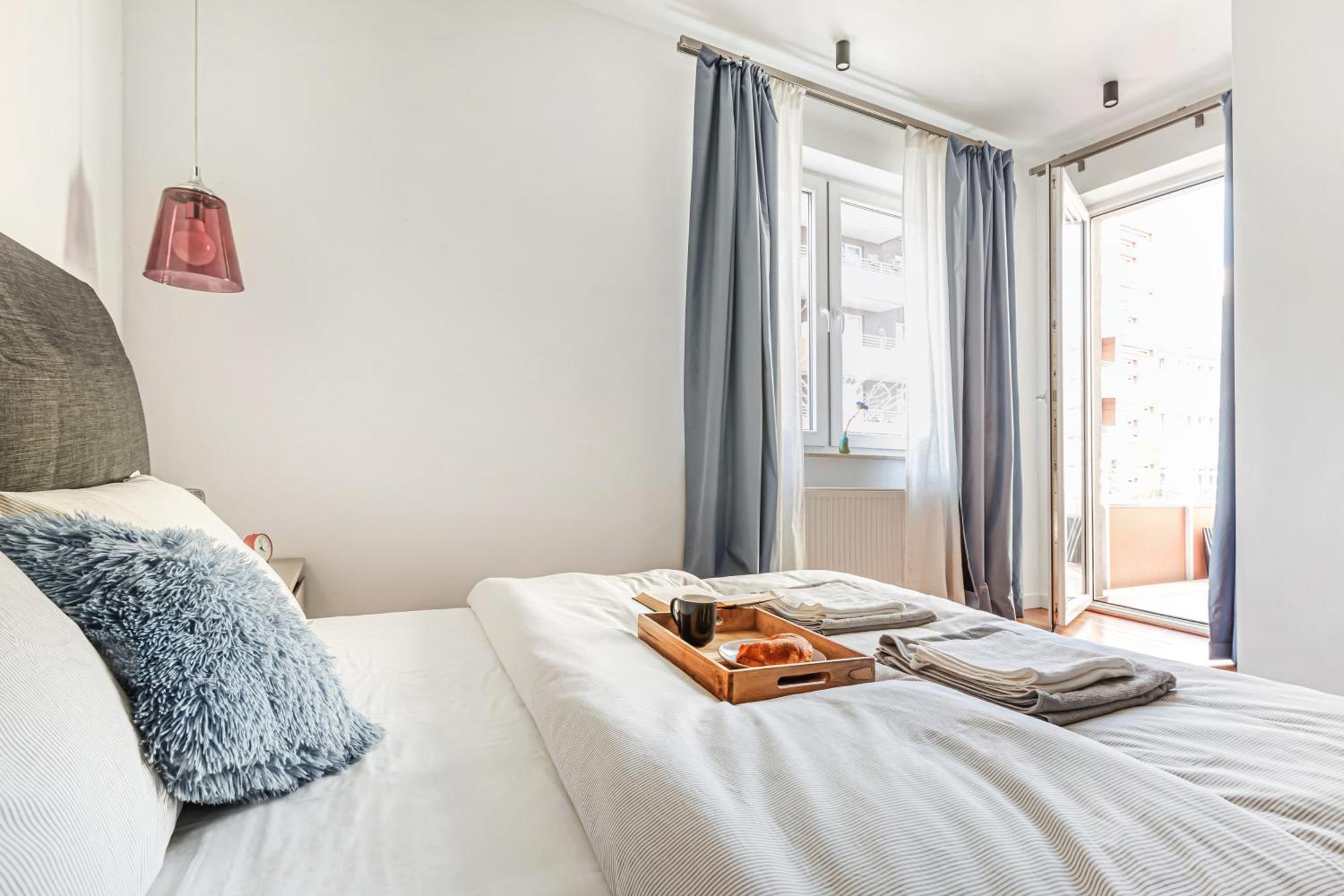 Apartament Z Jacuzzi Parking Balkon 2 Sypialnie Wroclaw Exterior photo