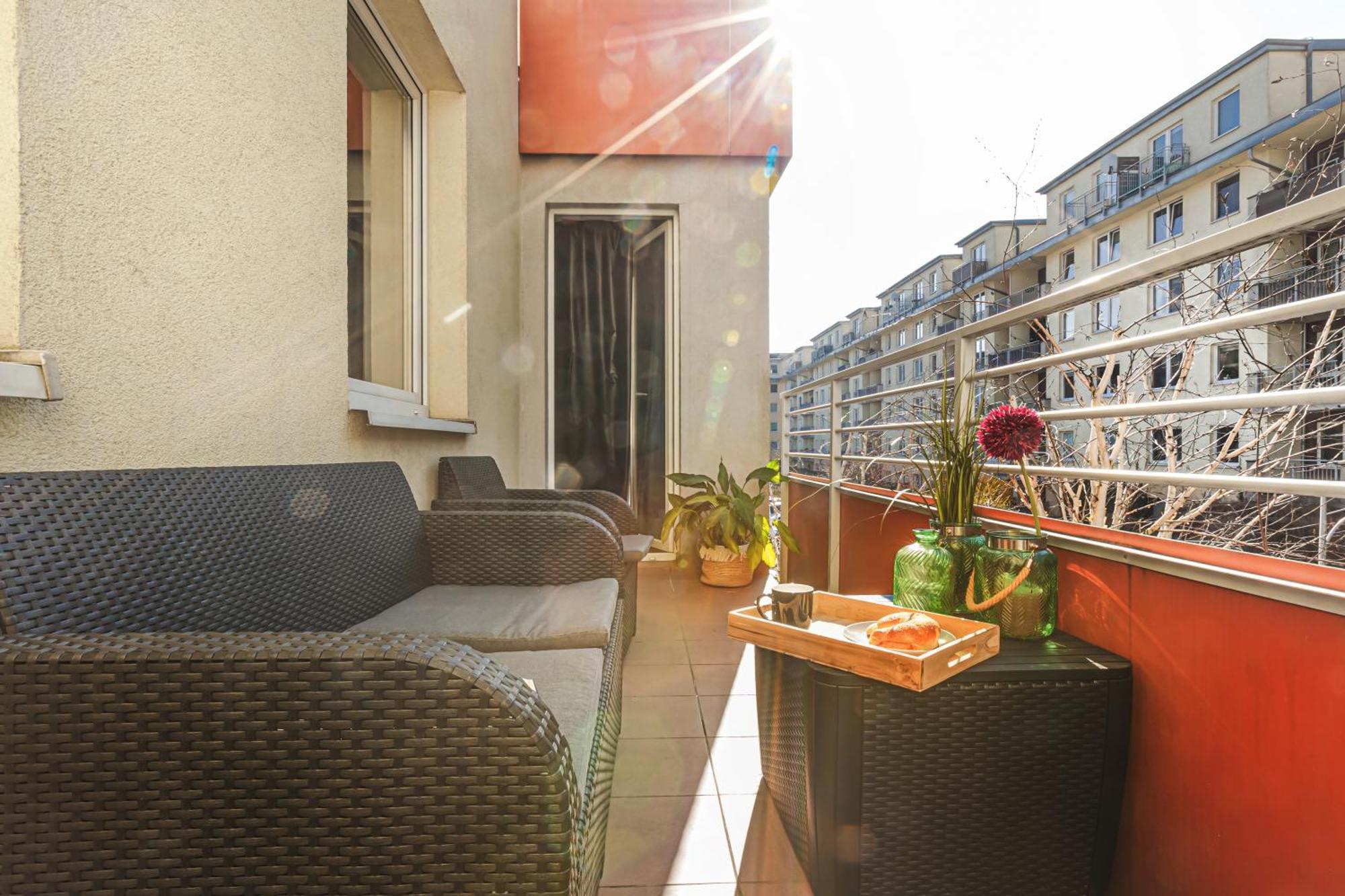 Apartament Z Jacuzzi Parking Balkon 2 Sypialnie Wroclaw Exterior photo